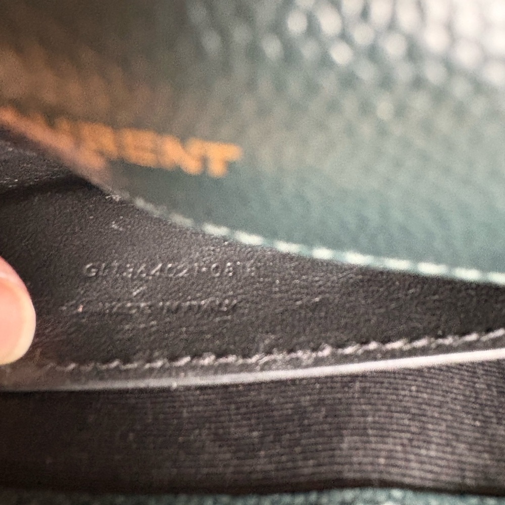 Authentic Yves Saint Laurent Kate Dark Green Crossbody with Gold Chain - Picture 8 of 10
